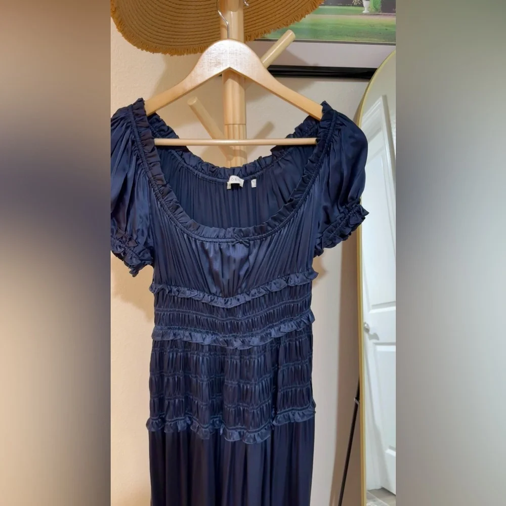 Doen Navy Blue Satin Midi Dress
